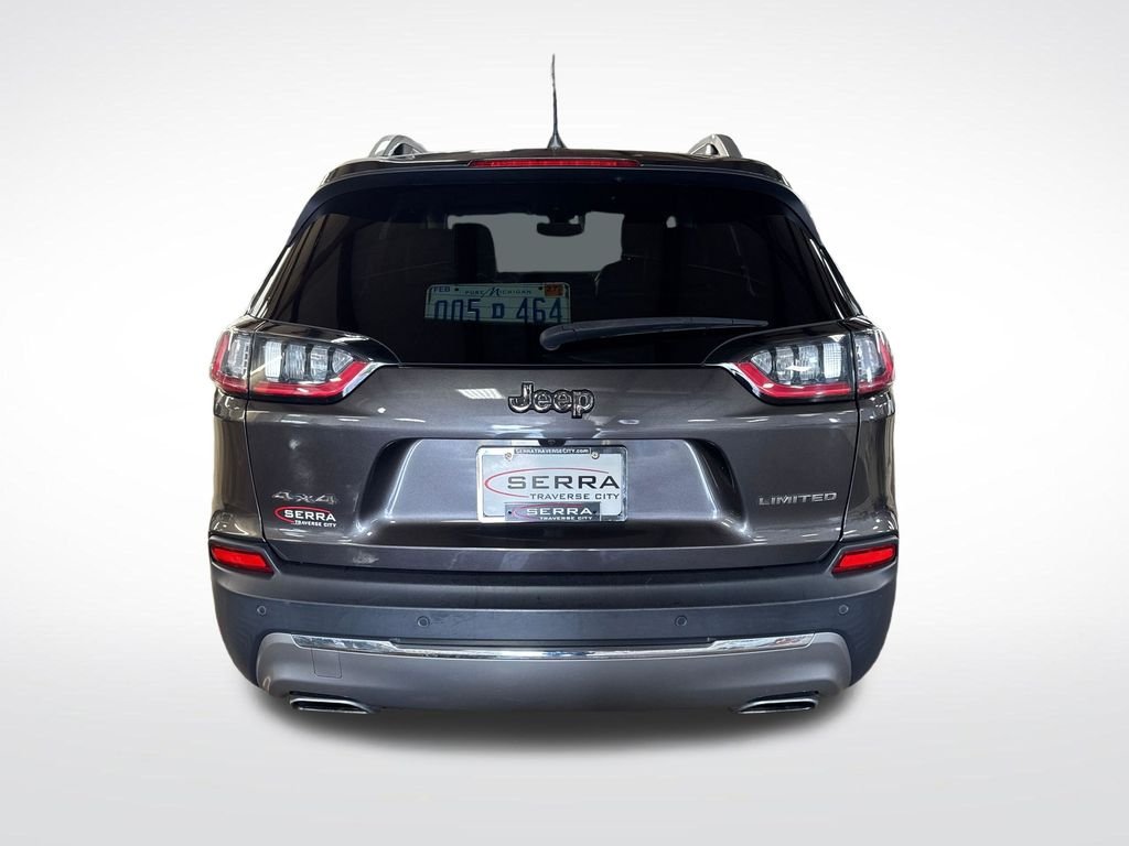 Used 2020 Gray Jeep Limited image 4