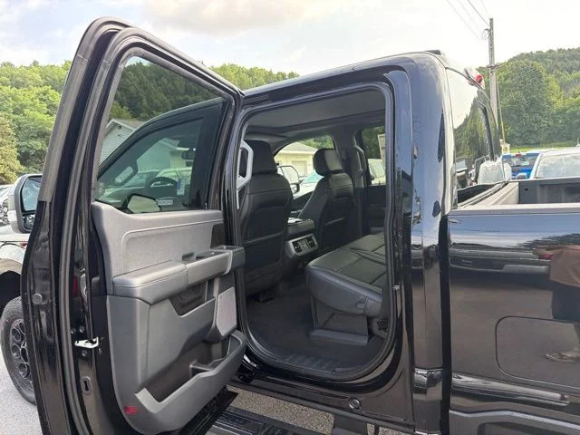 New 2026 Agate Black Metallic Ford F-250® Lariat® image 52