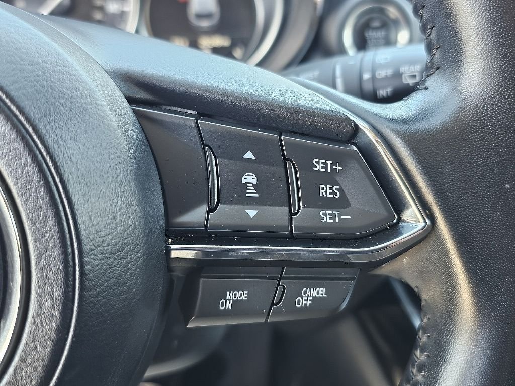 Used 2023 White Mazda Touring Plus image 32