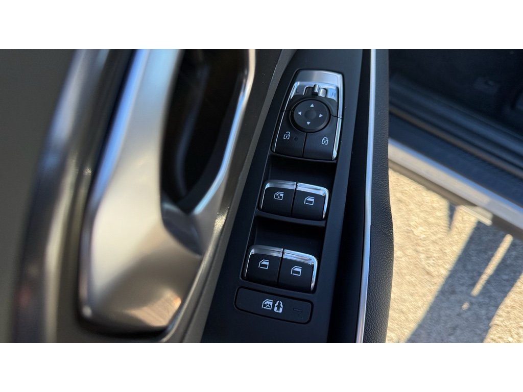 New 2026 Wolf Gray Kia S image 23