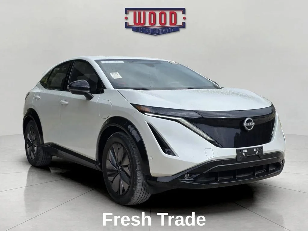 Used 2024 Everest White Pearl Tricoat Nissan Platinum+ e-4orce image 1