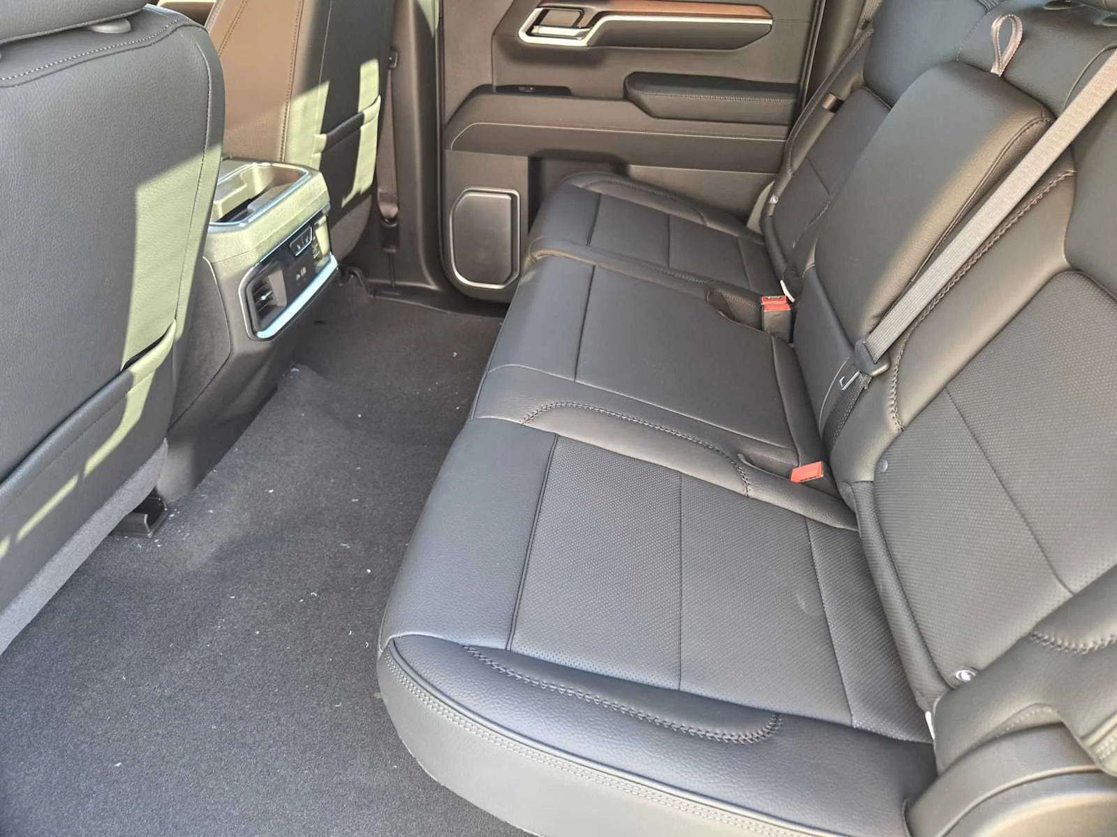 2026 GMC Sierra 1500 Denali - Photo 18