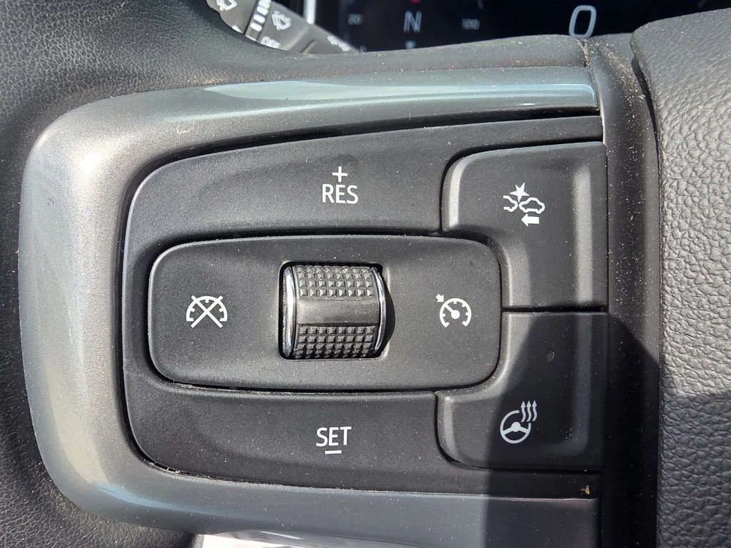 2024 Chevrolet Silverado 1500 LT - Photo 7