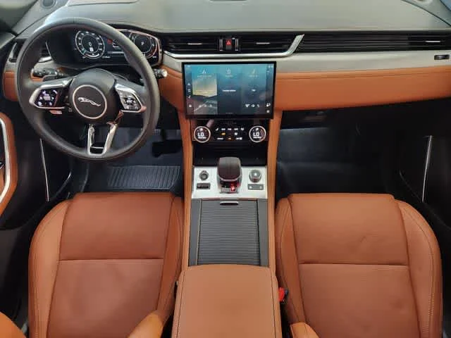 2026 Jaguar F-Pace R-Dynamic S - Photo 7
