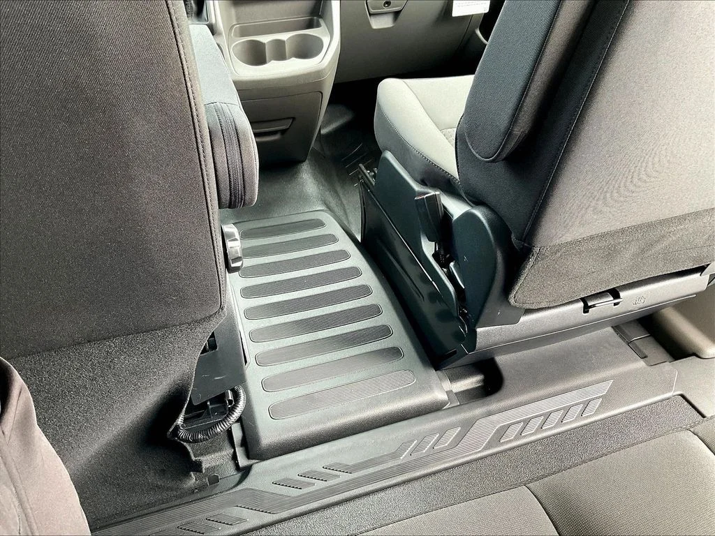 New 2025 Oxford White Ford Passenger Van XL image 17