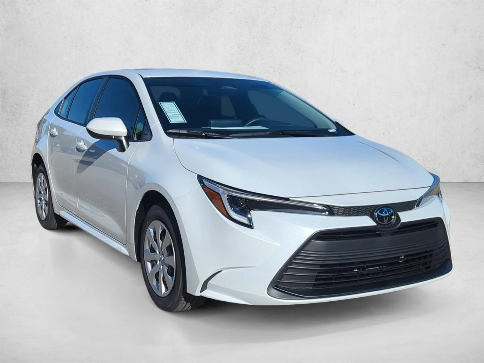 Used 2026 Windchill Toyota Hybrid LE image 3
