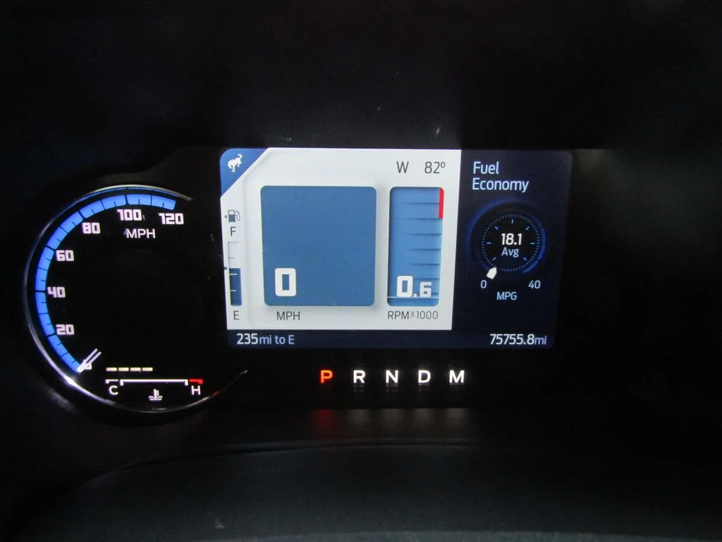 Used 2023 Red Ford Wildtrak image 25