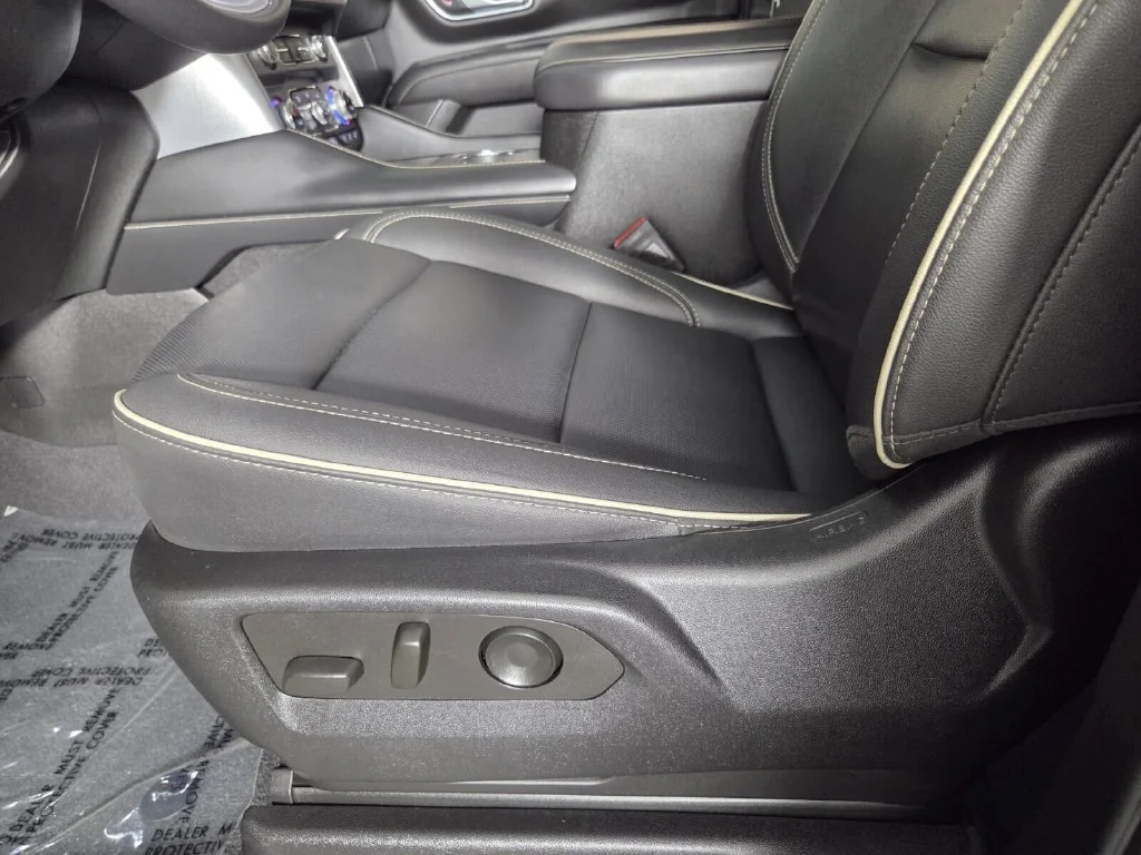 Used 2022 Satin Steel Metallic GMC SLT image 12