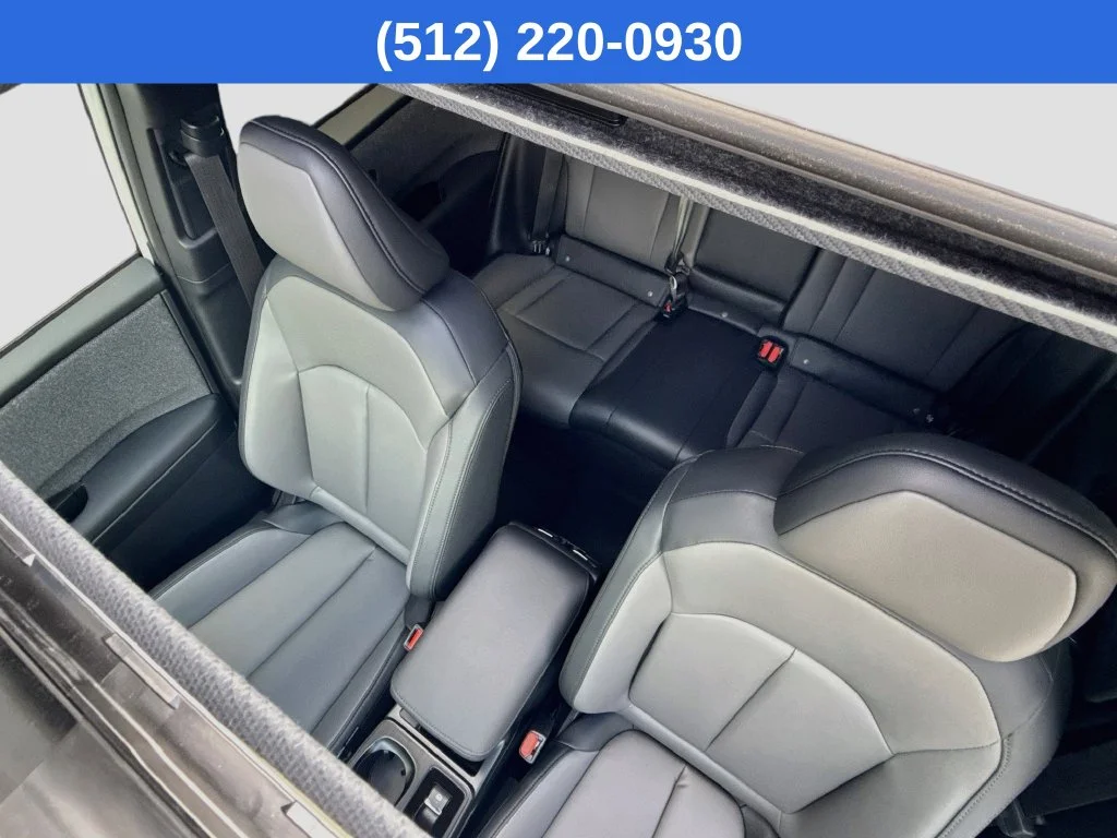 New 2026 White Subaru Premium image 27