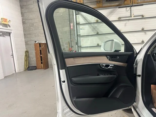 New 2026 Crystal White Volvo Plus image 11