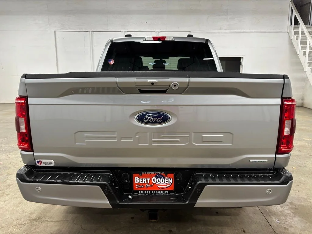 Used 2023 Silver Ford XLT image 6