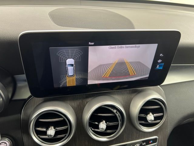 Used 2022 White Mercedes-Benz GLC 300 image 18