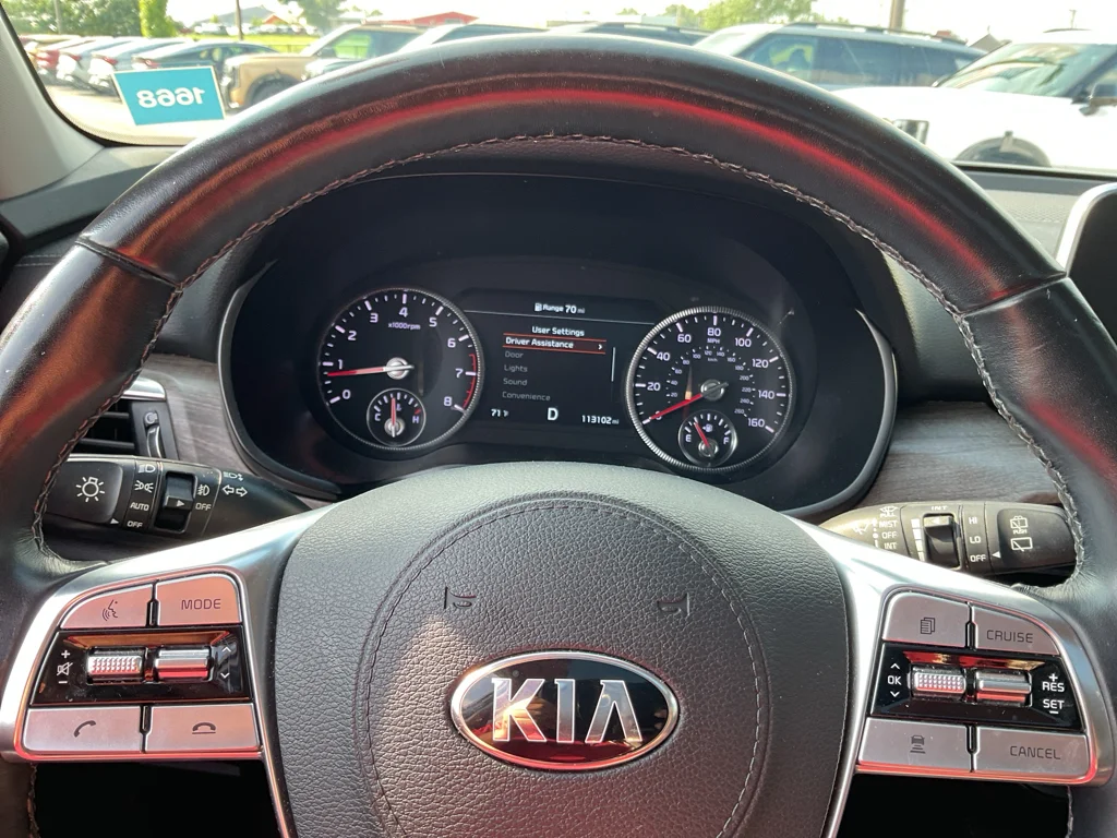 Used 2020 Snow White Pearl Kia SX image 22