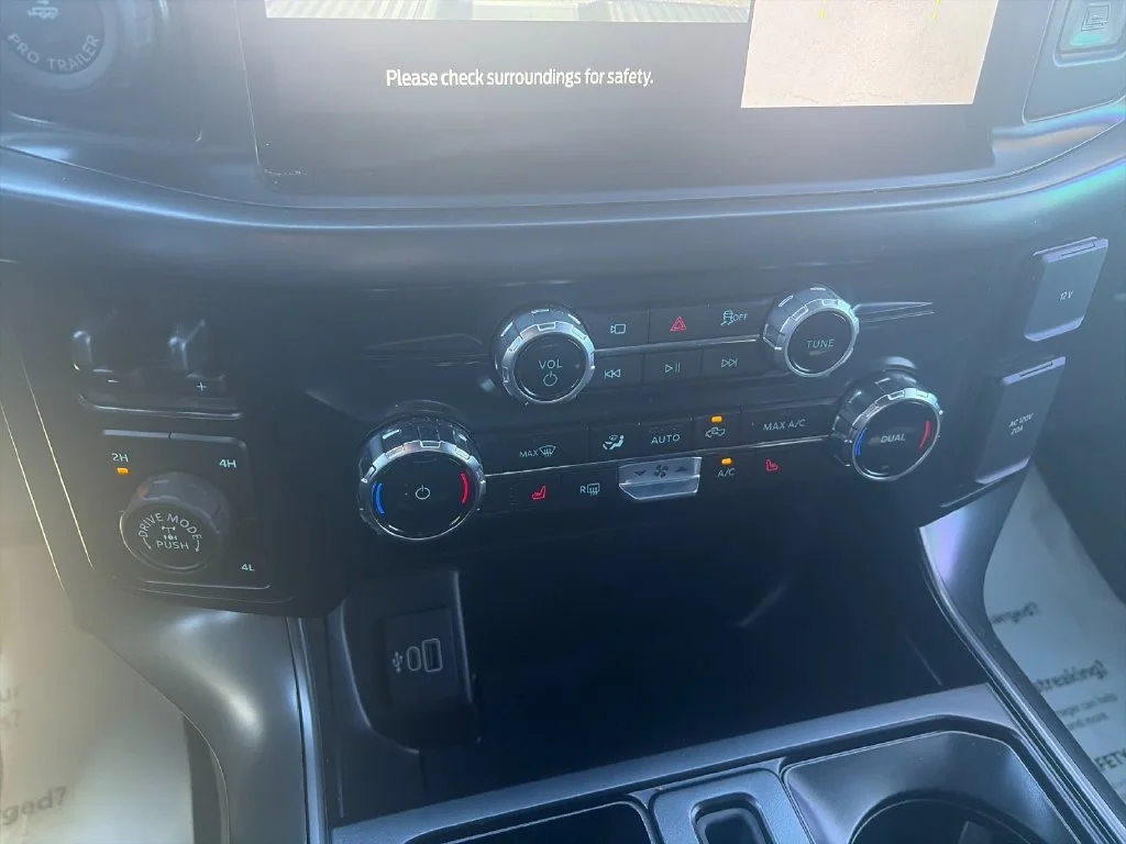 Used 2025 White Ford Tremor image 23