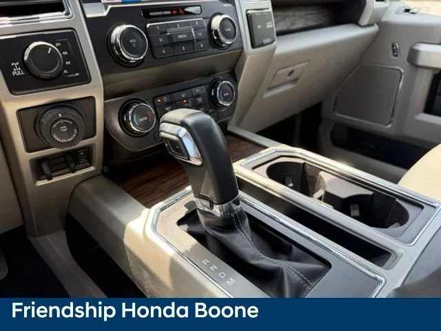 Used 2019 Red Ford Lariat image 30