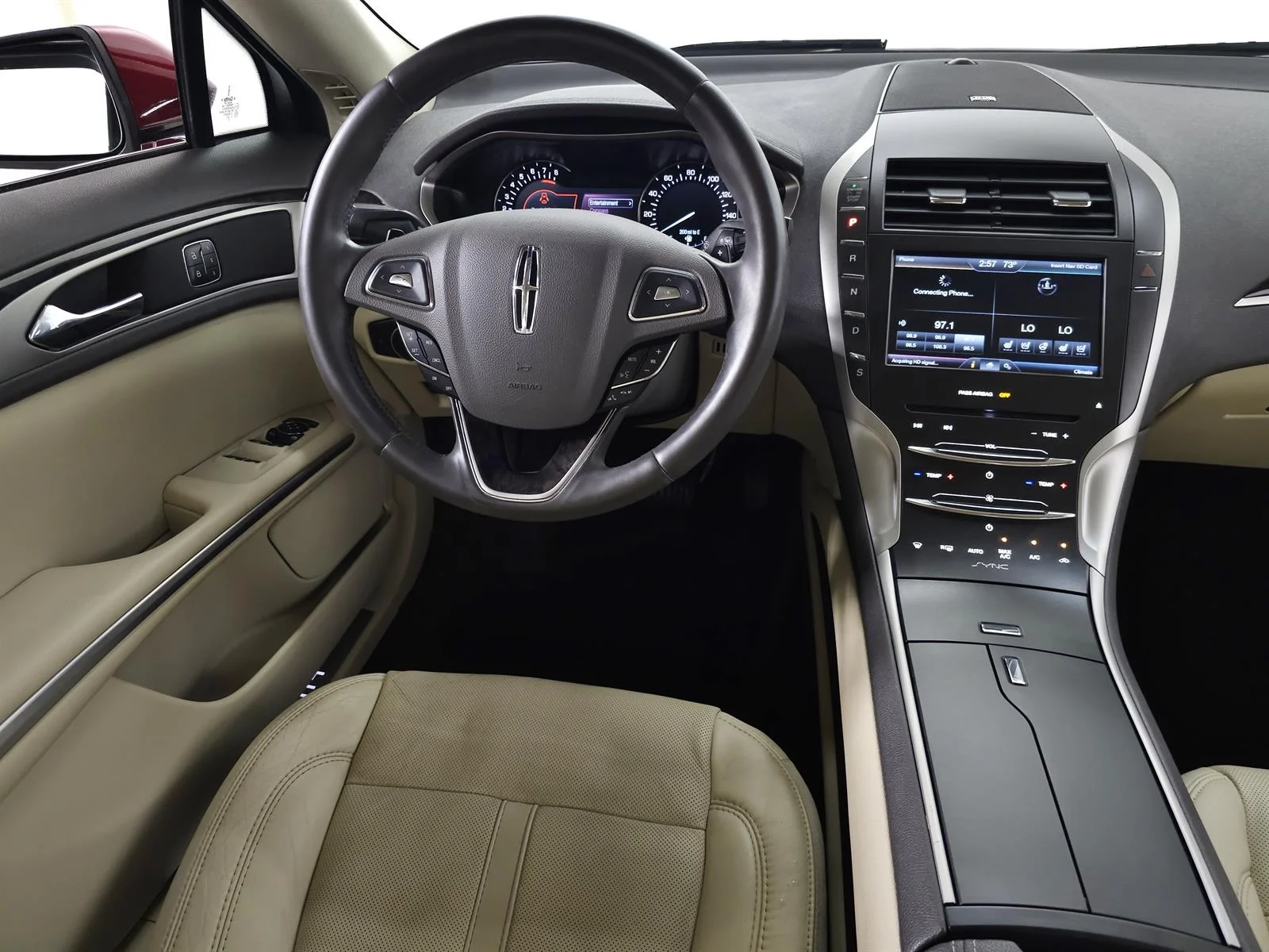 Used 2015 Red Lincoln  image 16