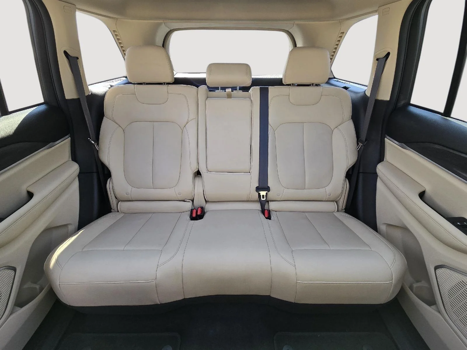 Used 2022 Velvet Red Pearlcoat Jeep Limited image 26