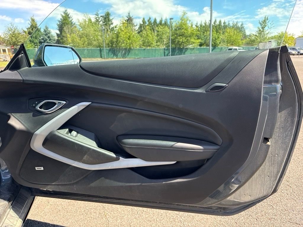 Used 2019 Shadow Gray Metallic Chevrolet 1LT image 21