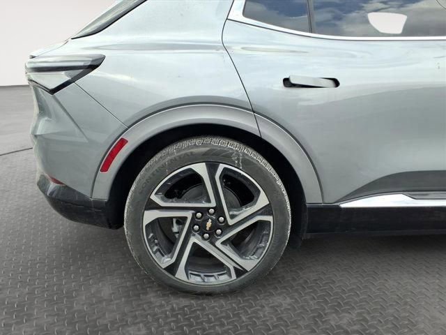 2026 Chevrolet Equinox EV 2LT - Photo 9