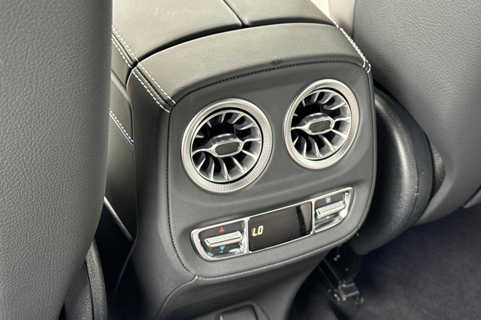 New 2026 MANUFAKTUR Arabian Grey Non- Metallic Mercedes-Benz G 63 AMG® image 26