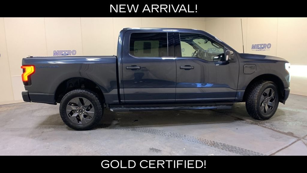 Used 2022 Ford F-150 Lightning Lariat with VIN 1FTVW1EL9NWG09573 for sale in Schenectady, NY