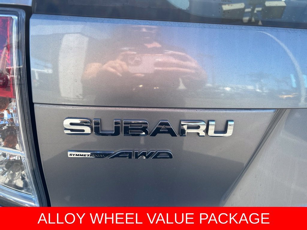 Used 2011 Silver Subaru 2.5X image 9