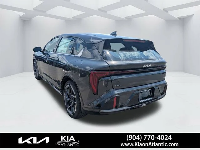 New 2026 Interstellar Gray Kia GT-Line image 5