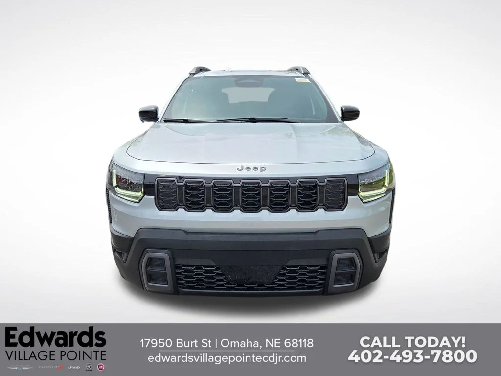 New 2026 Silver Zynith Clear-Coat Exterior Paint Jeep Limited image 8