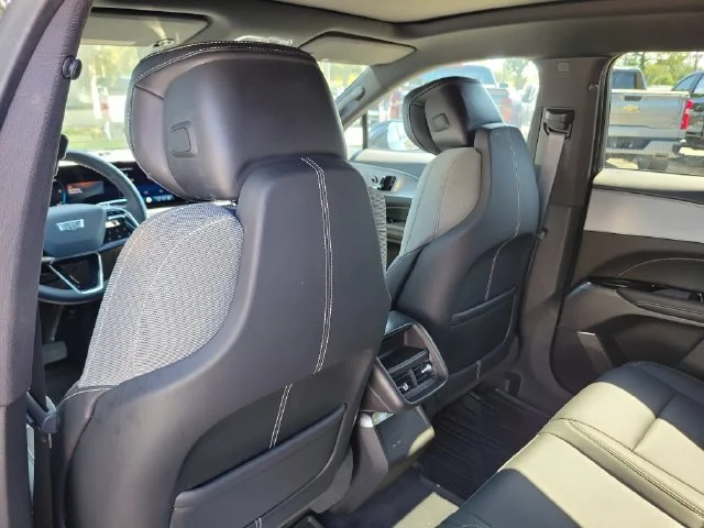 2024 Cadillac LYRIQ Tech - Photo 15