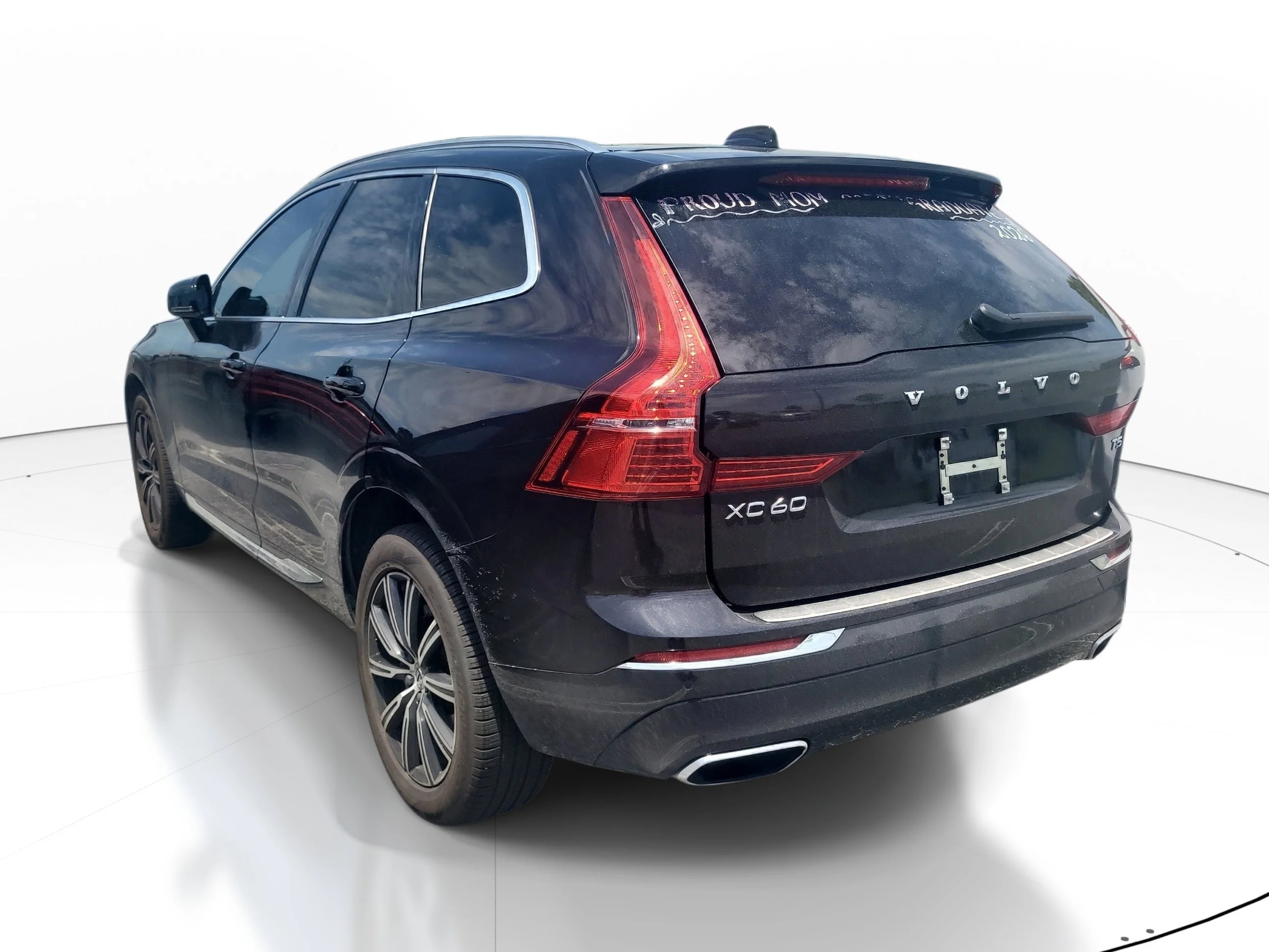 Used 2021 Onyx Black Metallic Volvo Inscription image 4