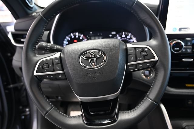 2023 Toyota Highlander XSE - Photo 24