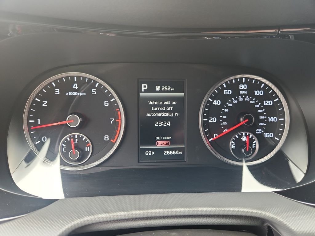 Used 2024 Black Kia GT-Line image 14