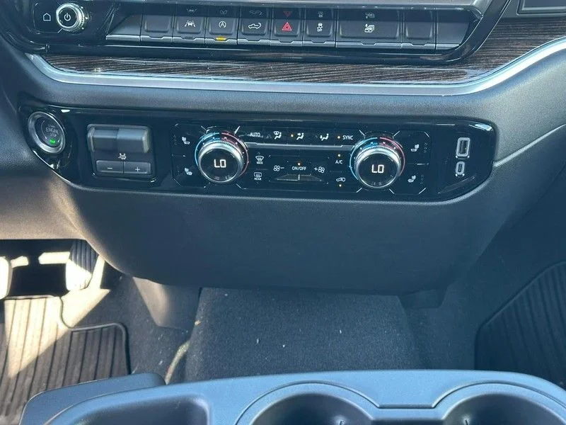 2026 GMC Sierra 1500 SLE - Photo 9