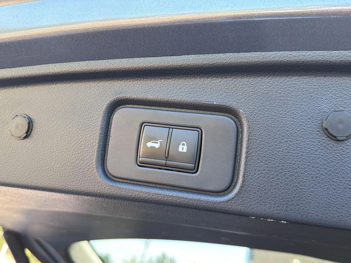 Used 2025 Gun Metallic Nissan SV image 35