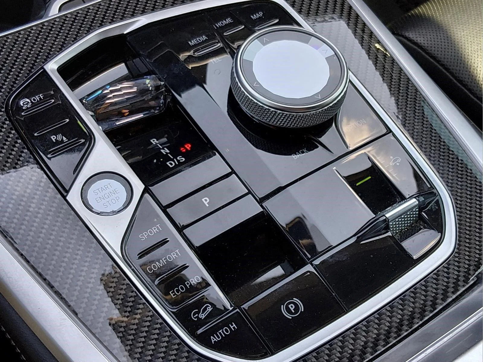 Used 2024 Brooklyn Grey Metallic BMW M60i image 26
