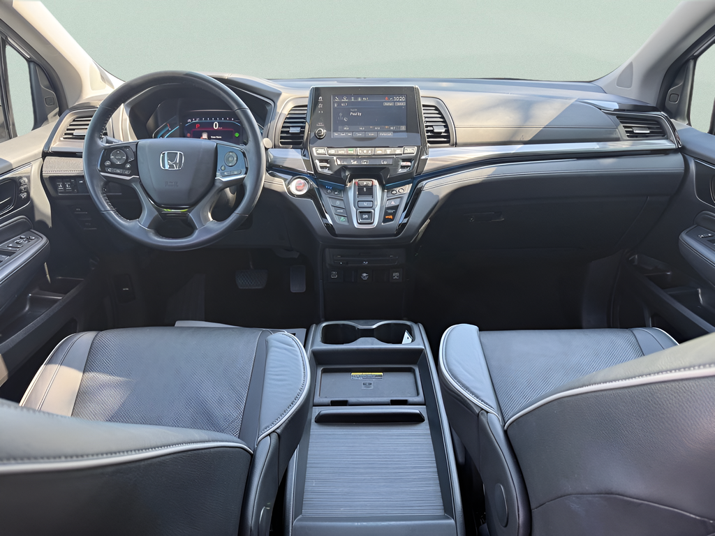 Used 2022 Gray Honda Elite image 15