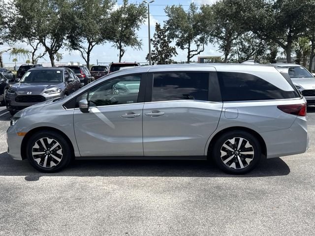 Certified Used 2026 Solar Silver Metallic Honda EX-L image 7