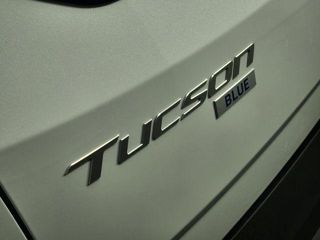 New 2026 White Hyundai Blue image 10