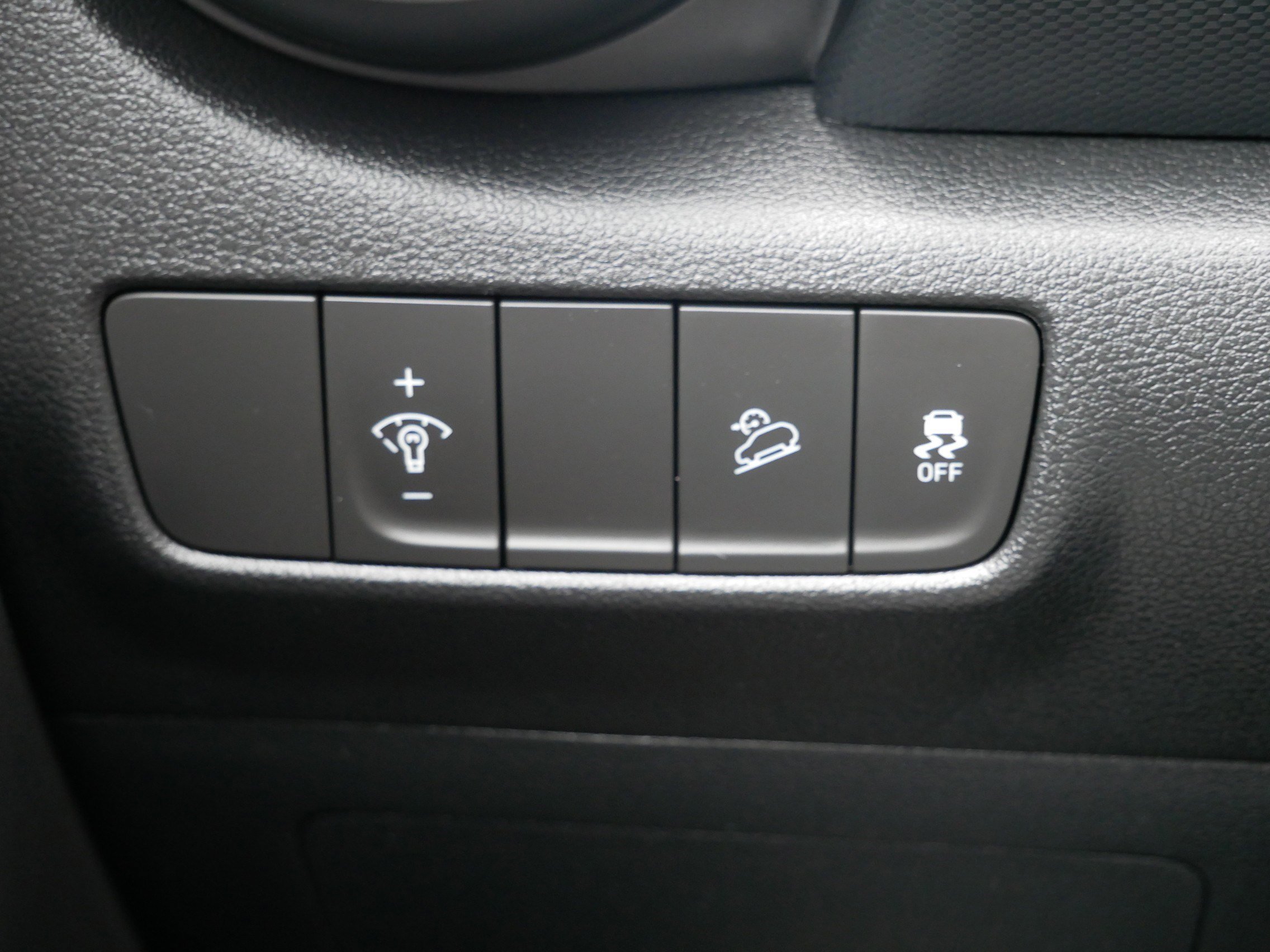 2023 Hyundai Kona SEL - Photo 26