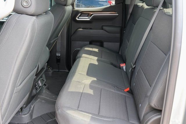 2025 Chevrolet Silverado 1500 LT - Photo 10