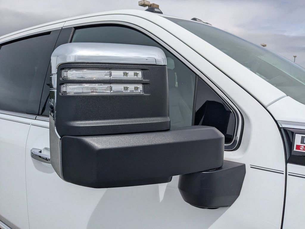 2026 GMC Sierra 2500HD Denali - Photo 12