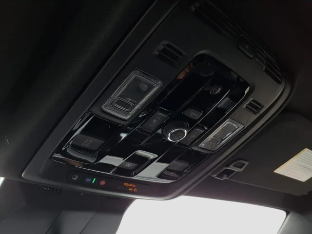 2026 Cadillac Escalade Luxury - Photo 23