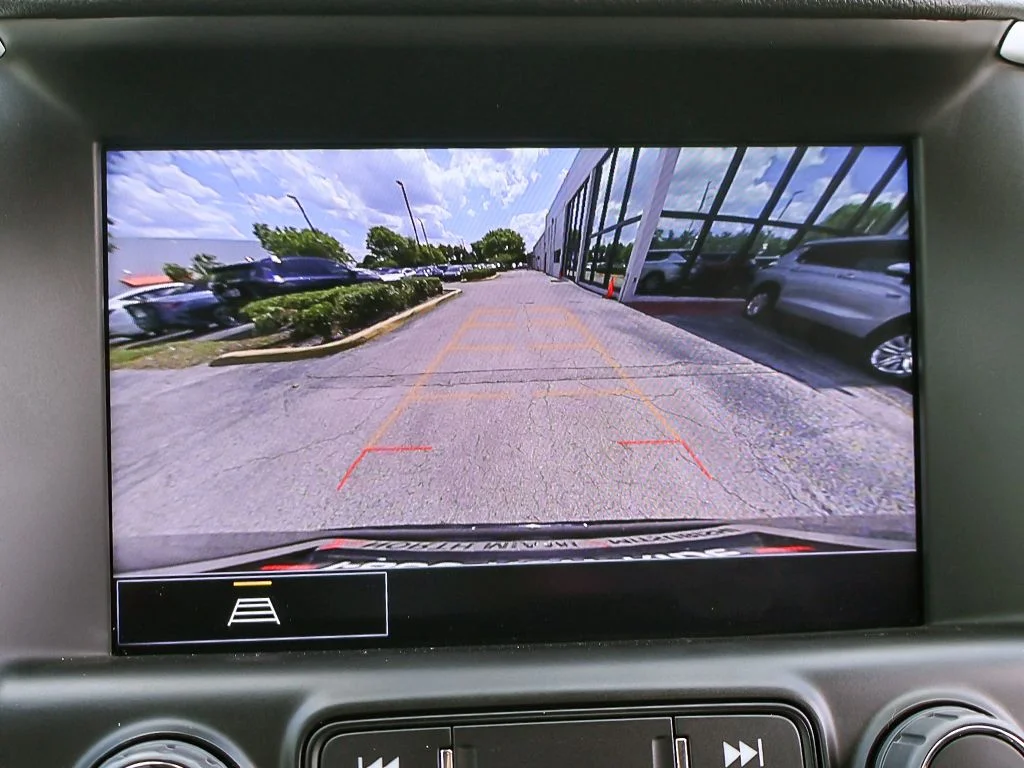 Used 2024 Black GMC SLT image 43