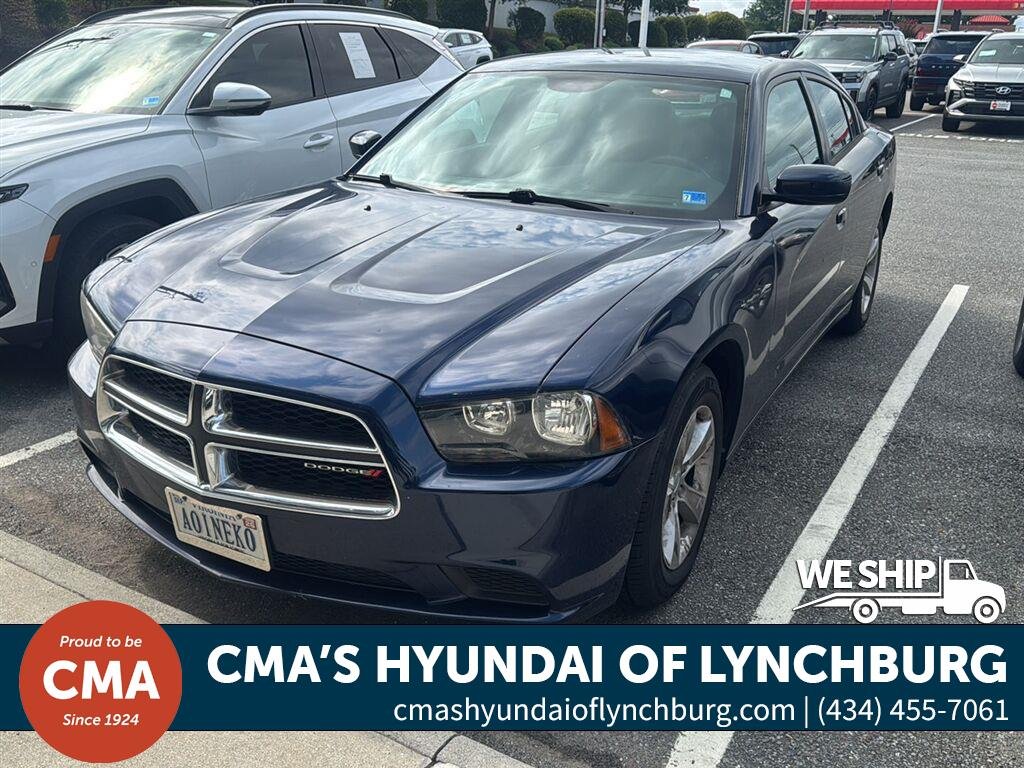 Used 2014 Jazz Blue Pearlcoat Dodge SE image 1