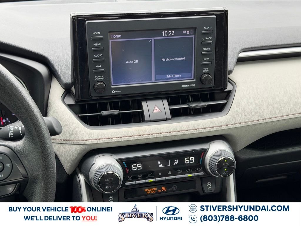2021 Toyota RAV4 XLE - Photo 27