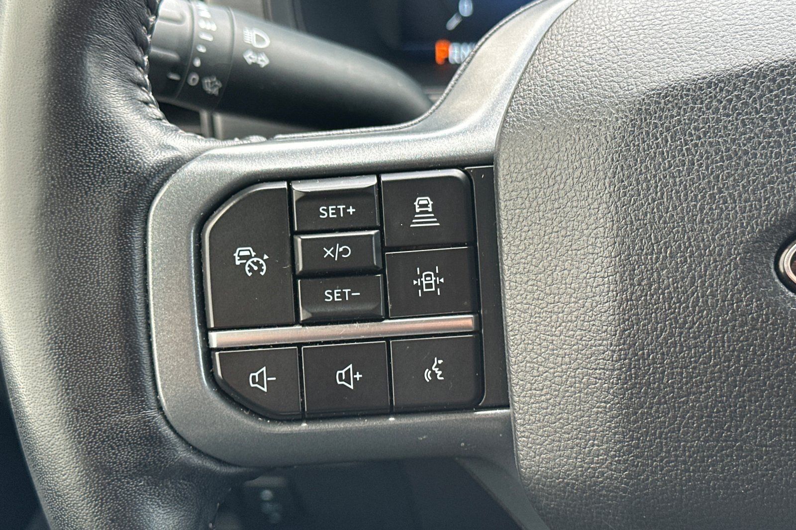 Used 2024 White Ford Lariat image 25