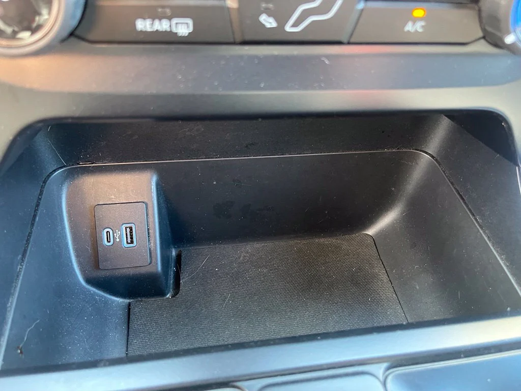 Used 2023 White Ford XL image 17
