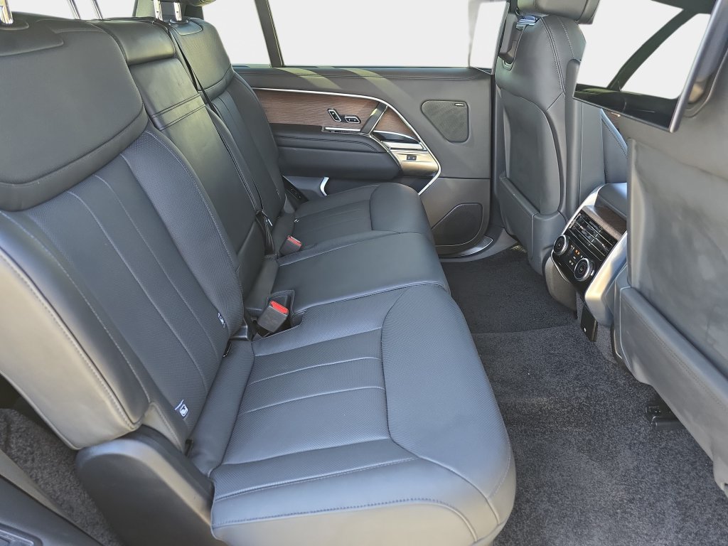 Certified Used 2025 Black Land Rover SE image 11