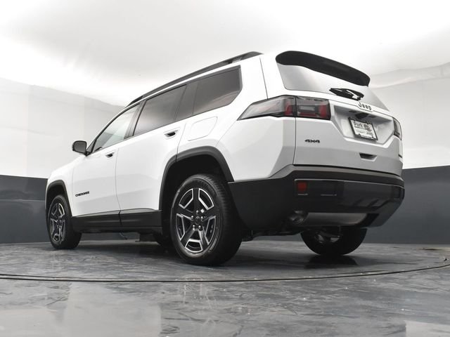New 2026 Bright White Clear-Coat Exterior Paint Jeep Limited image 22
