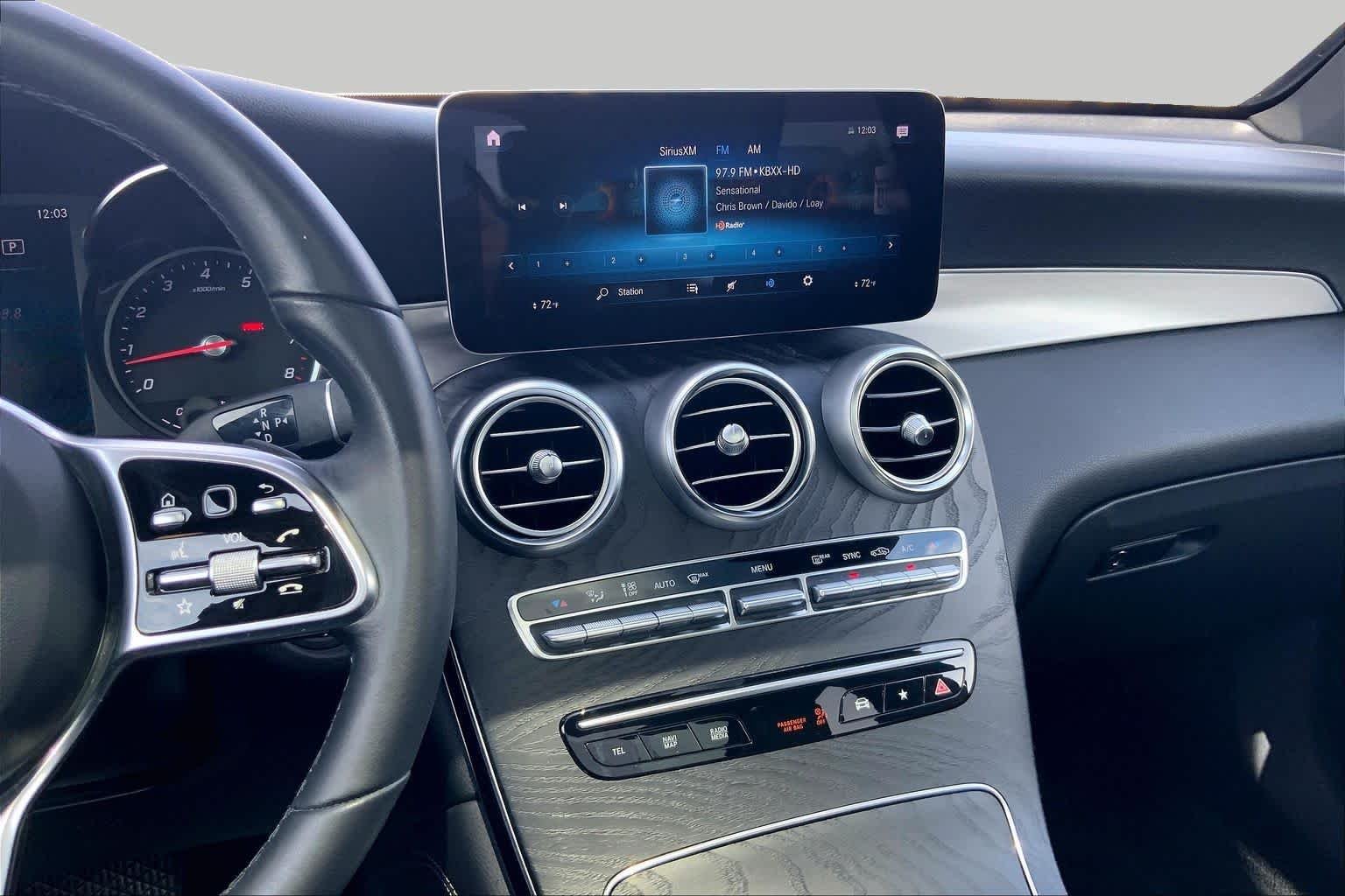 Used 2021 Graphite Grey Metallic Mercedes-Benz GLC 300 image 7